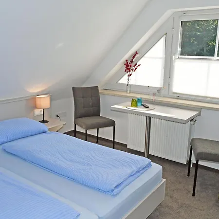 Mit Fruehstueck Im Ostseebad * Baabe