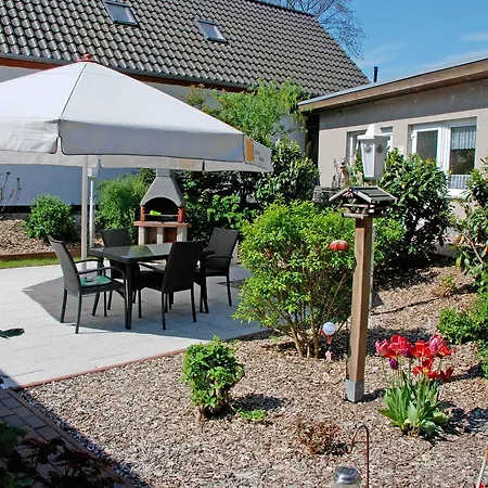 Mit Fruehstueck Im Ostseebad Guest house Baabe